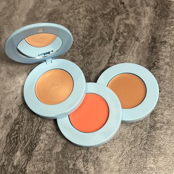 ALLEYOOP Stack The Odds Blush, Bronzer, and Highlighter Compact in Sunkissed - Picture 5 of 5
